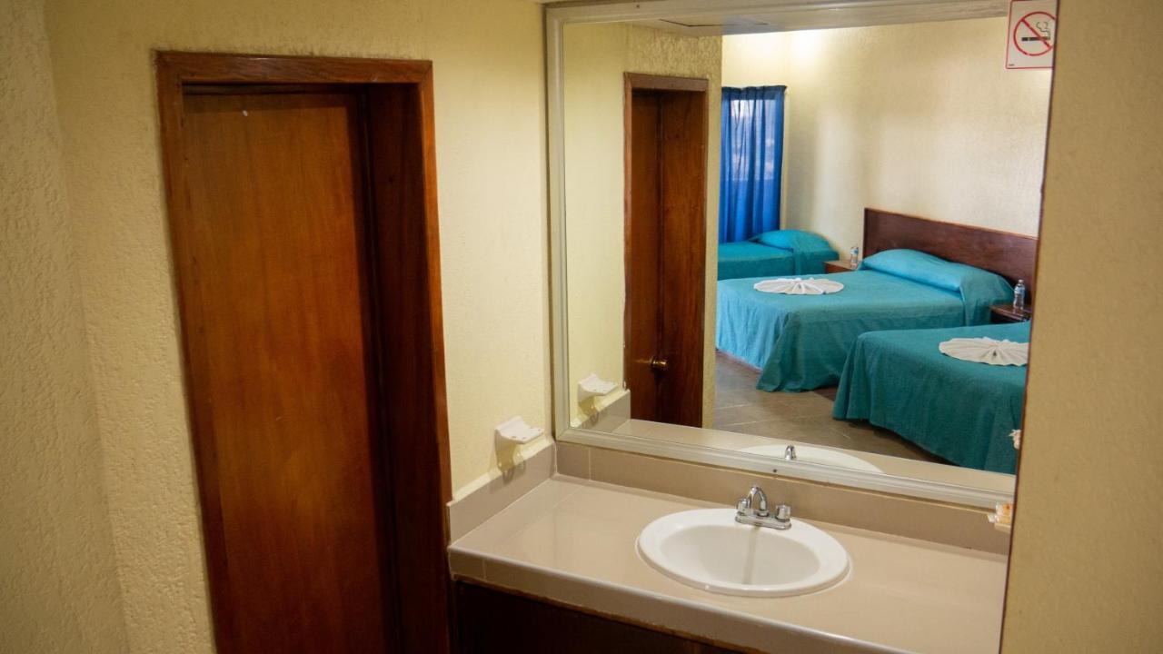 Hotel Plaza Mazari Suchiate Екстер'єр фото